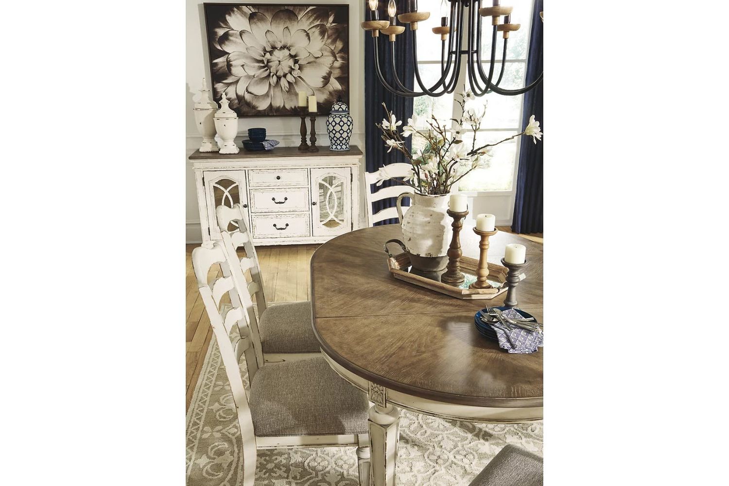 Realyn White Dining Upholstered Slatback Side Chair Set of 2 D74301