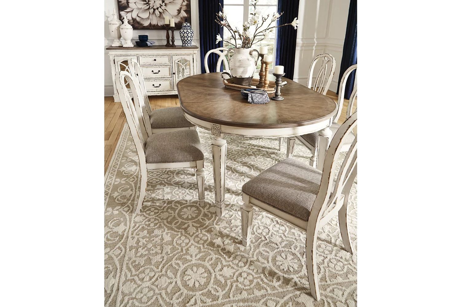 Realyn White Dining Upholstered Sidechair Set of 2 D74302