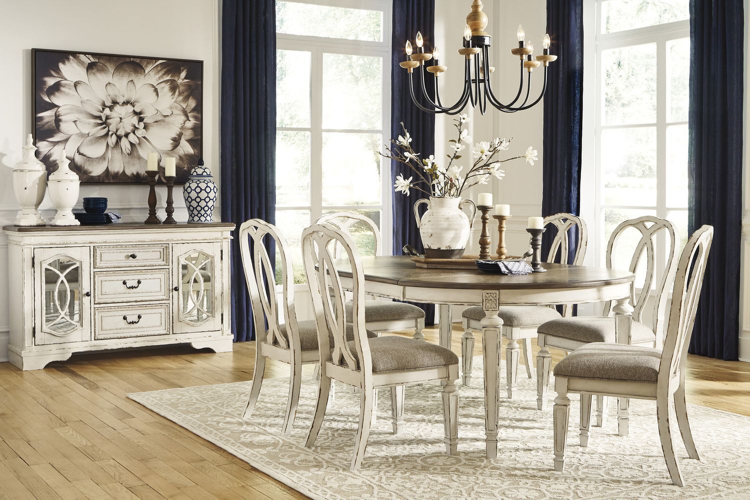 Realyn White Dining Upholstered Sidechair Set of 2 D74302