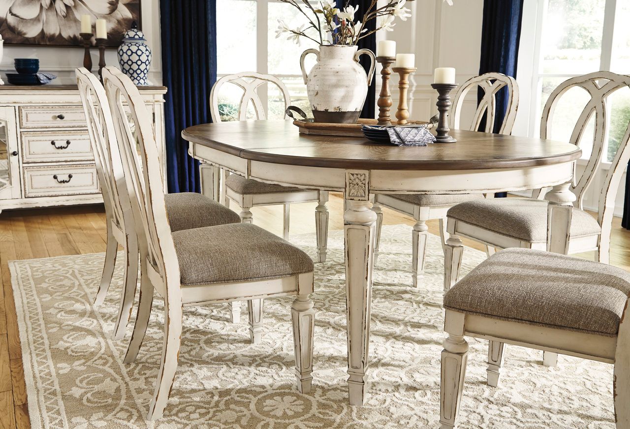 Realyn White Oval Extendable Dining Table D74335