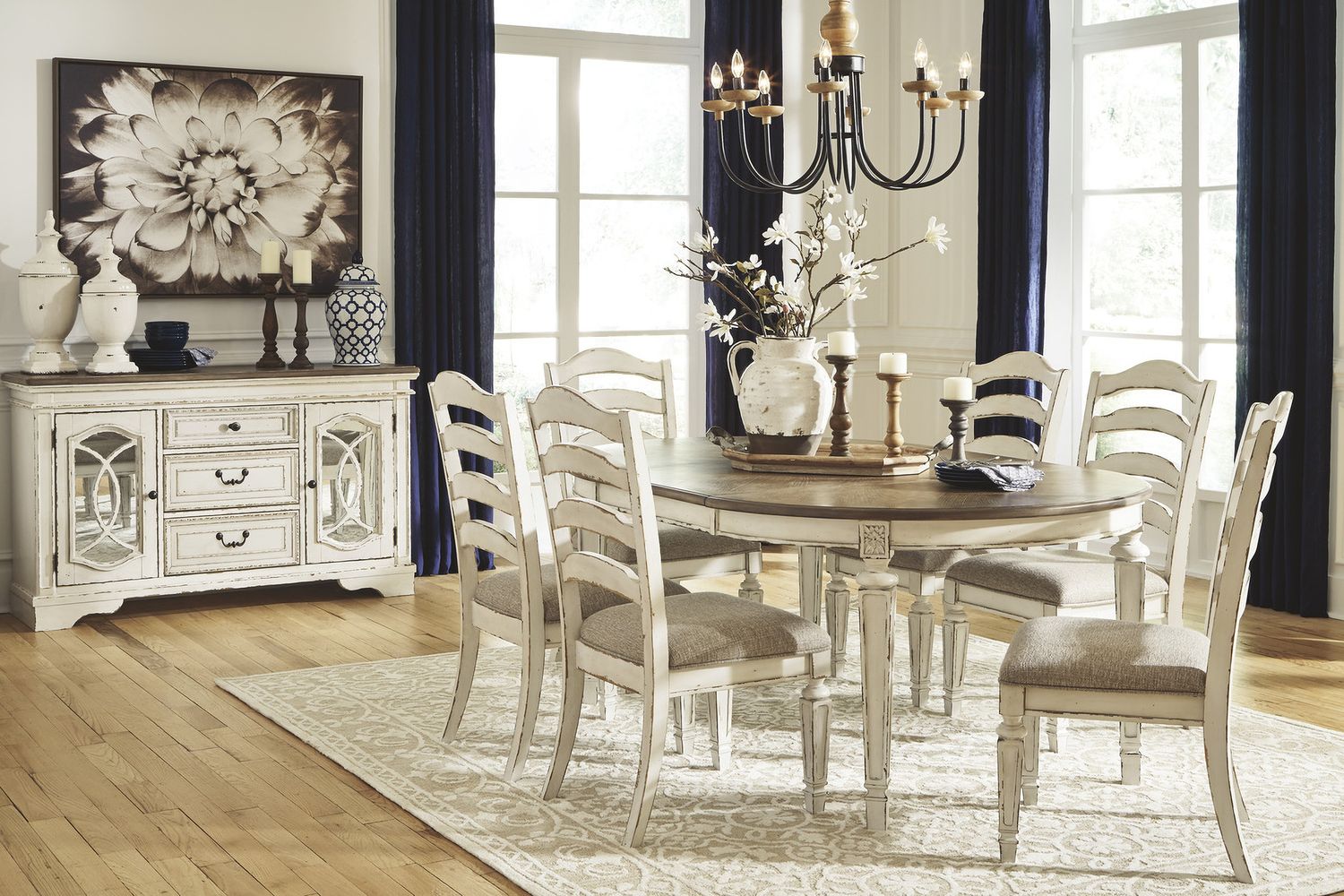 Realyn White Dining Room Server D74360