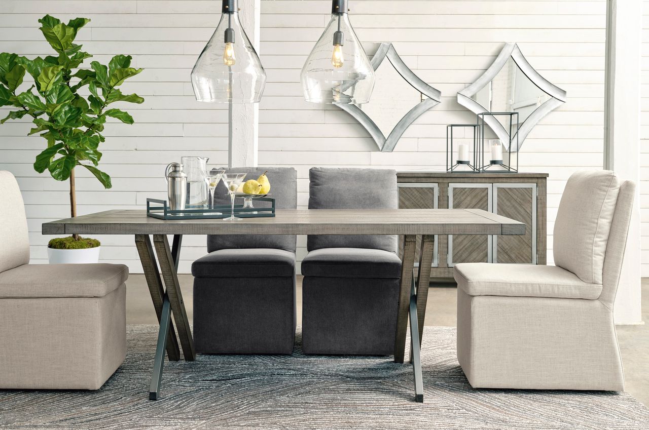 Krystanza Dining Table In Weathered Gray D76625