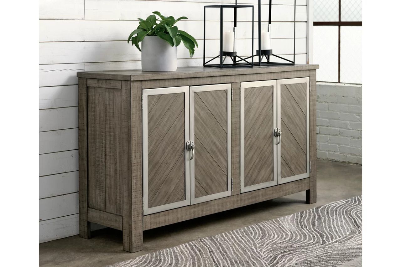 Krystanza Dining Server In Weathered Gray D76660