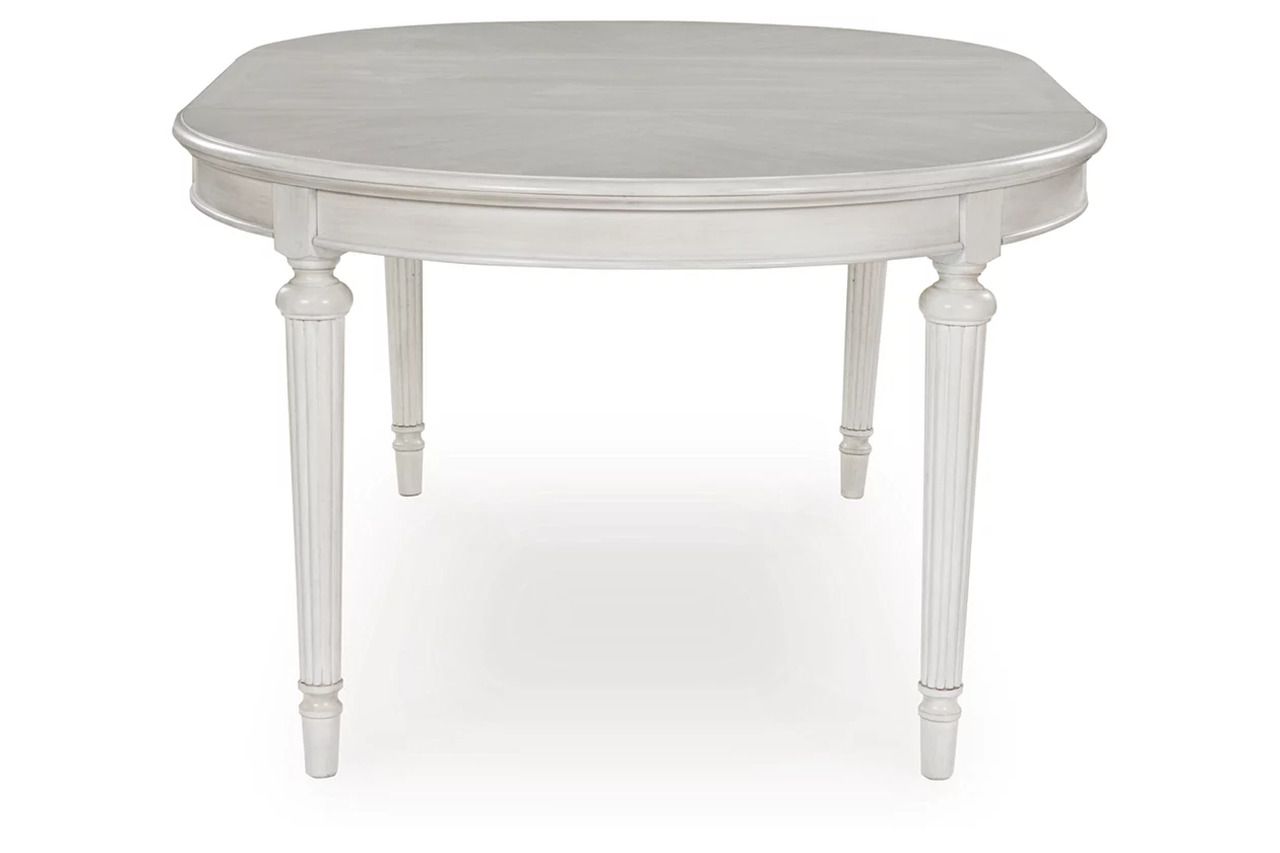 Montelaine Dining Extension Table In Antique White D79535