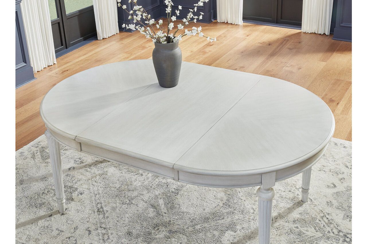 Montelaine Dining Extension Table In Antique White D79535