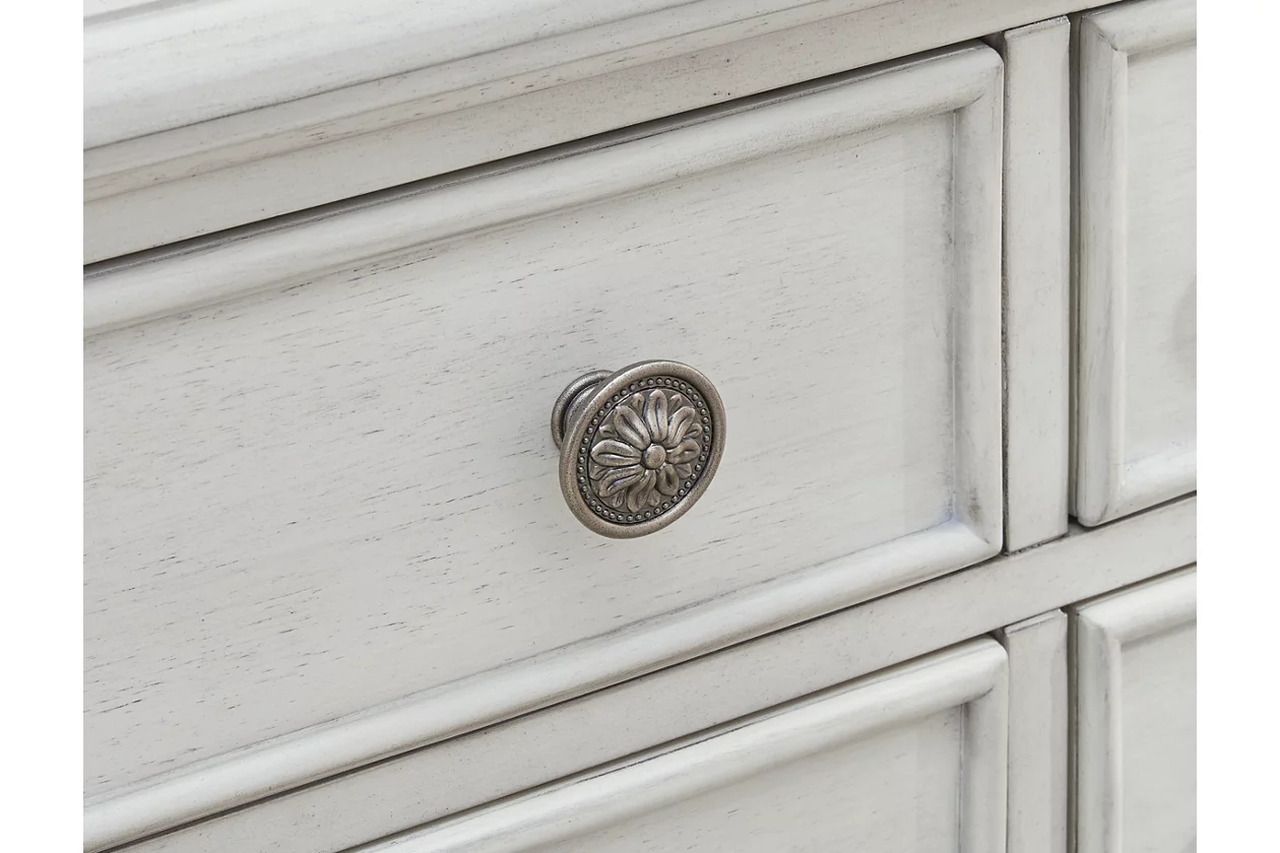 Montelaine Dining Server In Antique White D79560