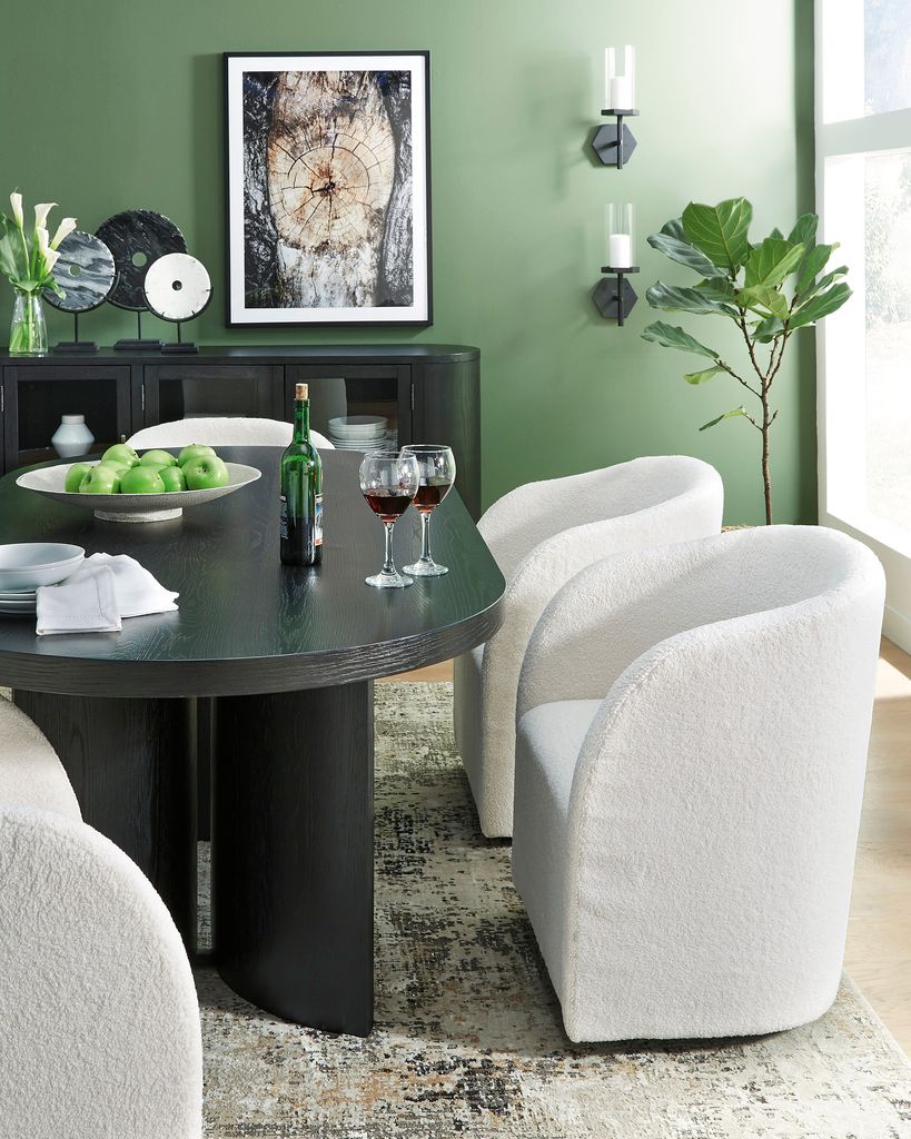 Rowanbeck Dining Chair Set of 2 In Ivory D82102A
