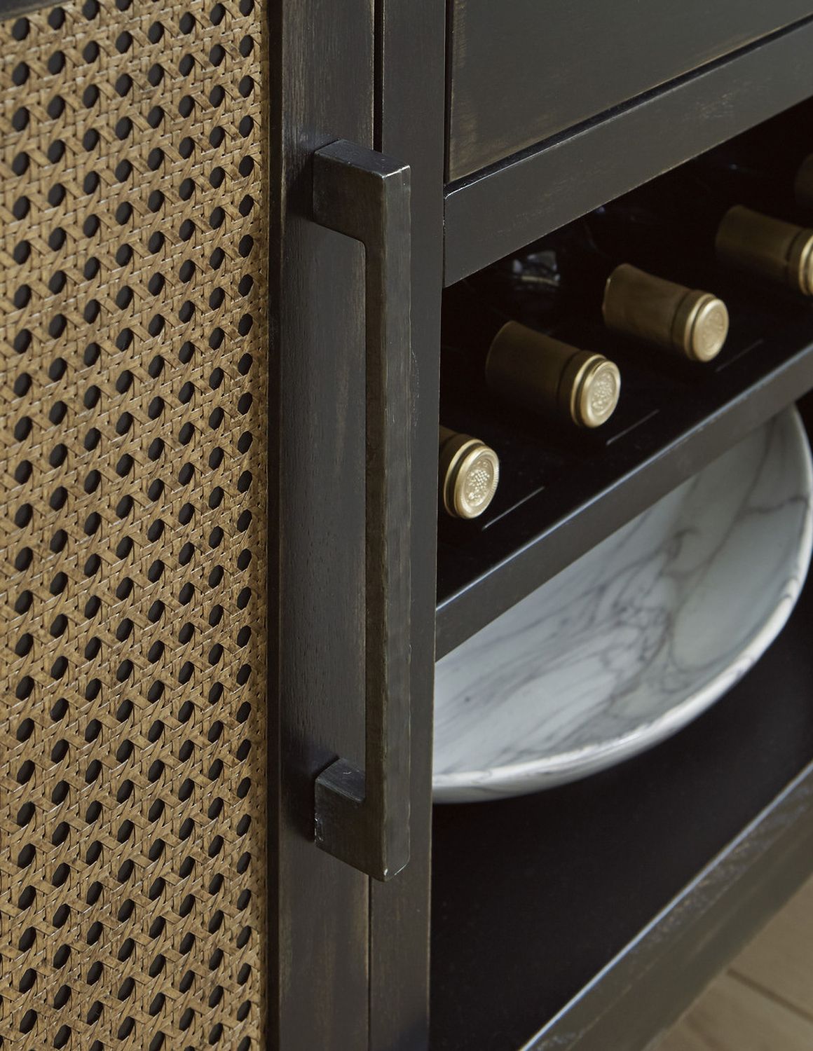 Galliden Dining Server In Black D84160