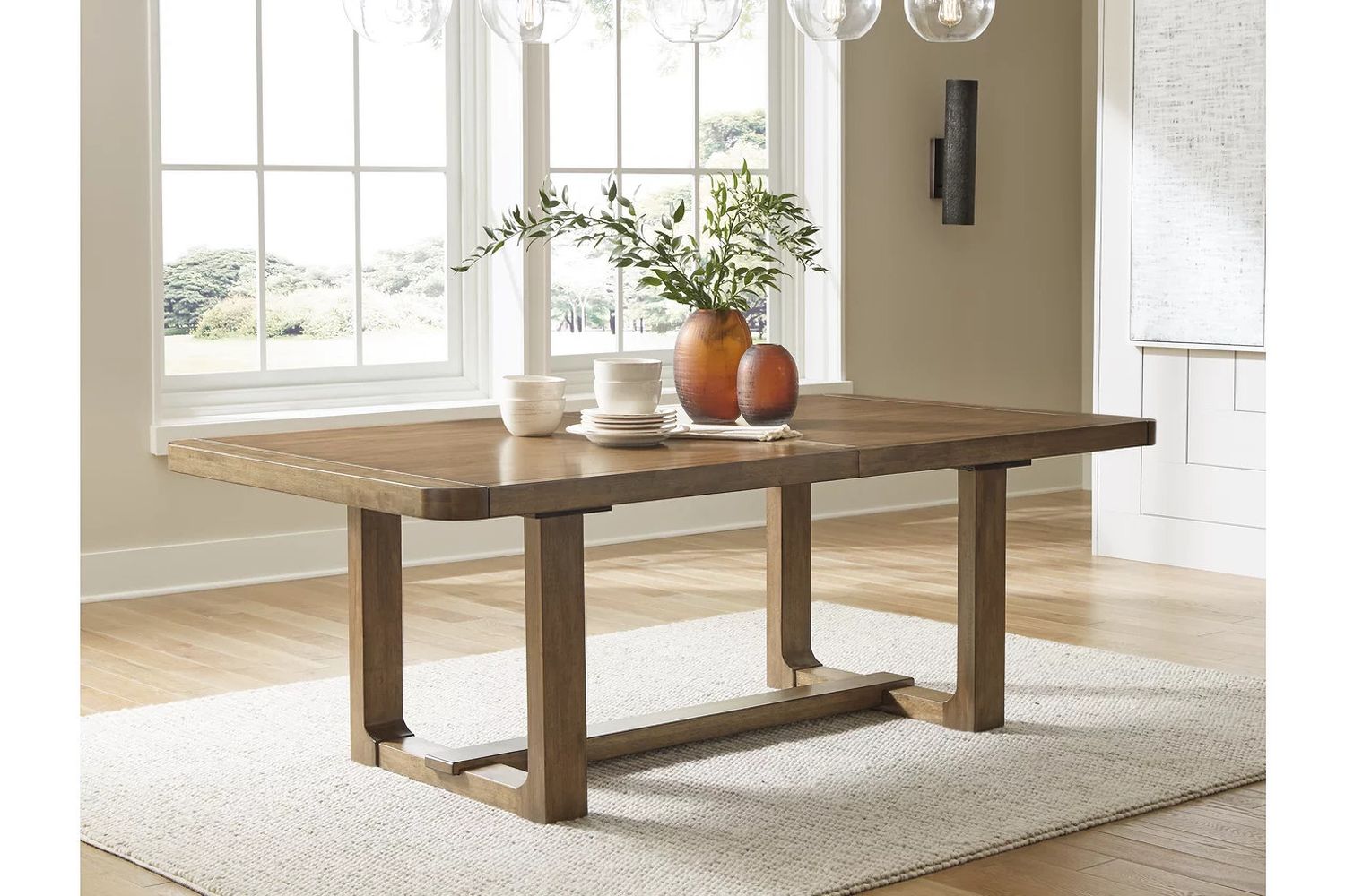 Cabalynn Light Brown Rectangular Dining Room Extension Table D97435
