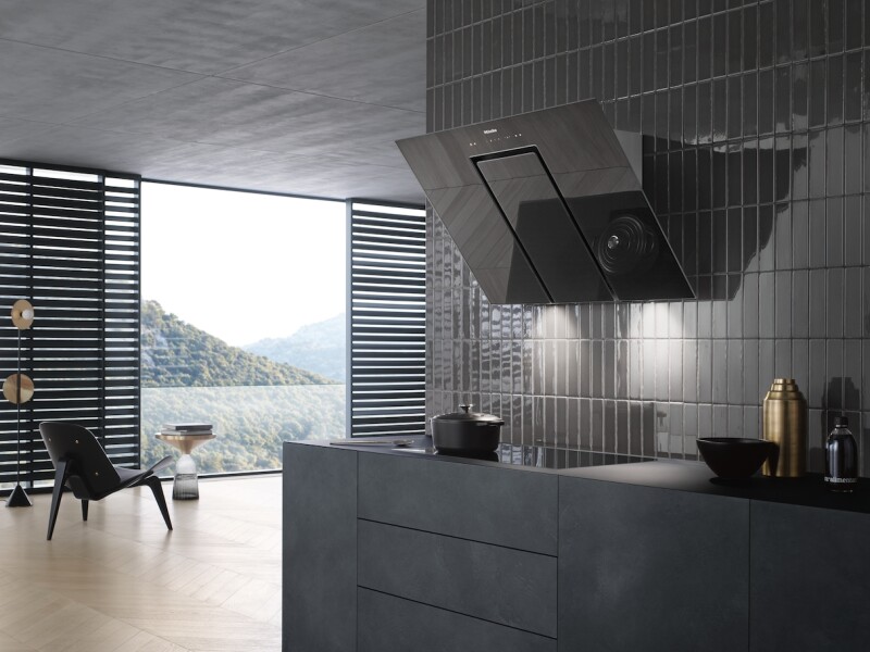 Wall ventilation hood with energy-efficient LED lighting and touch controls for simple operation. DA6498WPUREGREY