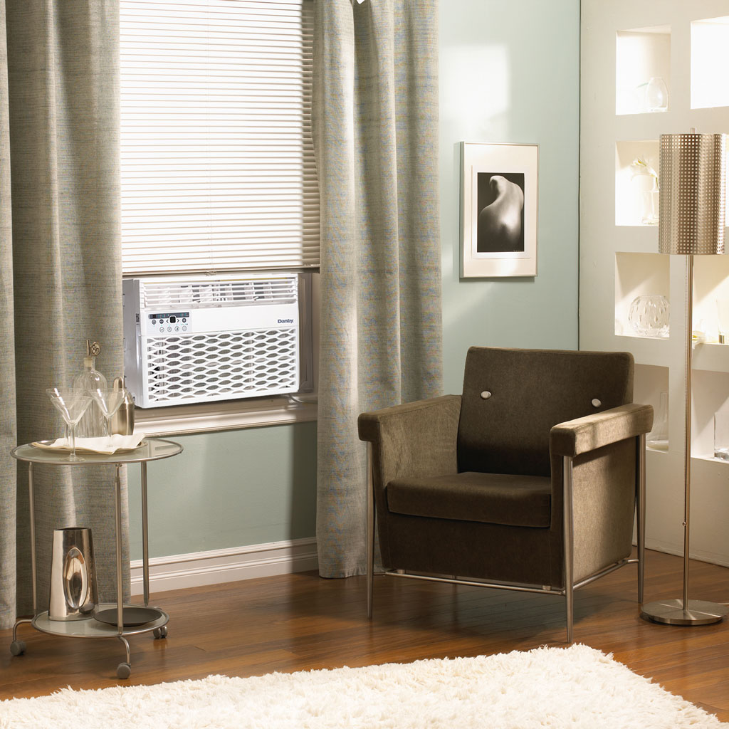 10,000 BTU Window AC view 7