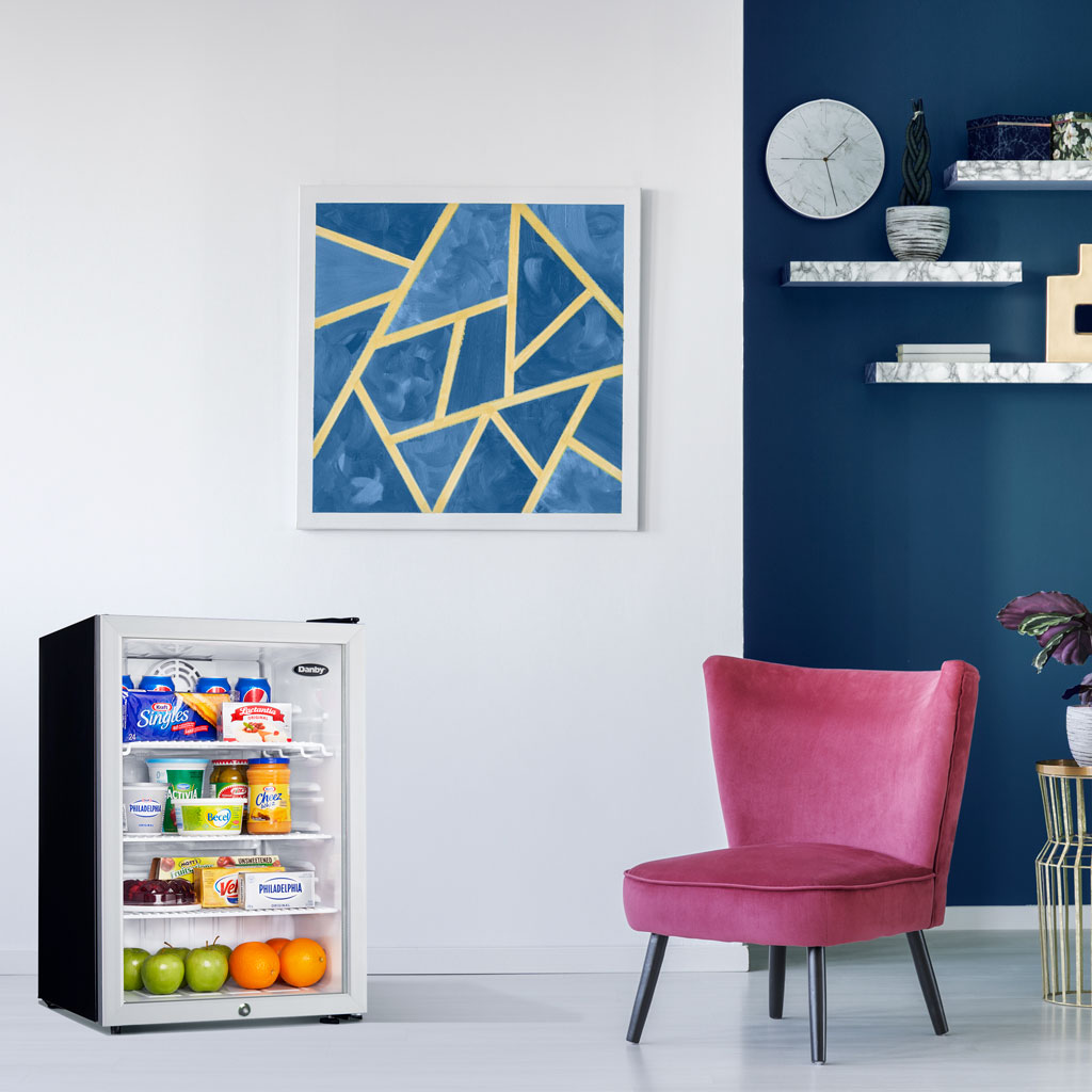 Commercial 2.6 cu. ft. Compact Glass Door Fridge DAG026A2BDB