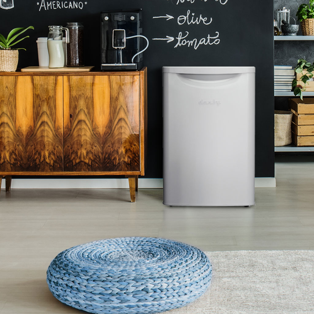 2.6 cu. ft. Contemporary Classic Compact Refrigerator DAR026A2WDB