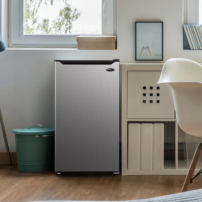 3.2 cu. ft. Compact Fridge DAR032B1SLM