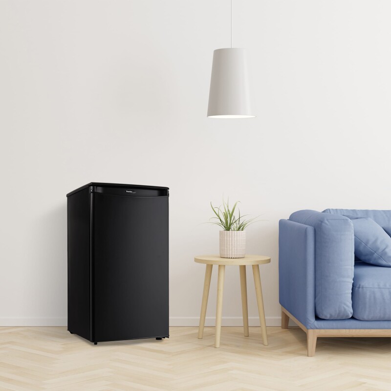 Designer 3.3 cu. ft. Compact Fridge DAR033A1BDD