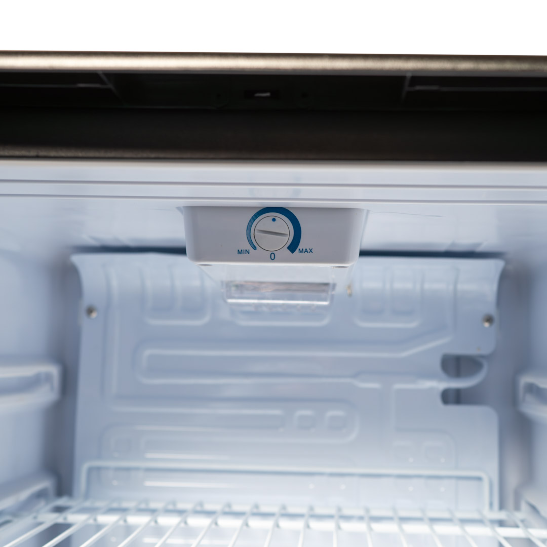 3.3 Cu. Ft. Outdoor Fridge DAR033A1BSLDBO