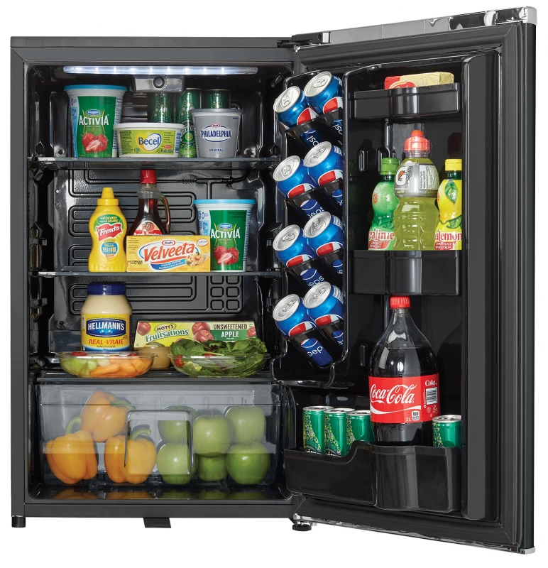 4.4 cu. ft. Retro Compact Fridge DAR044A6MDB6