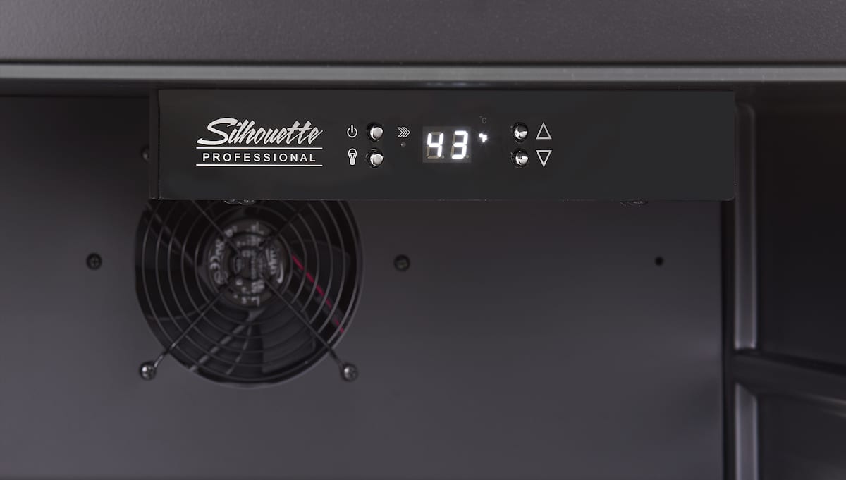 Niagara 24” INTEGRATED ALL REFRIGERATOR. DAR055D1BSSPRUS