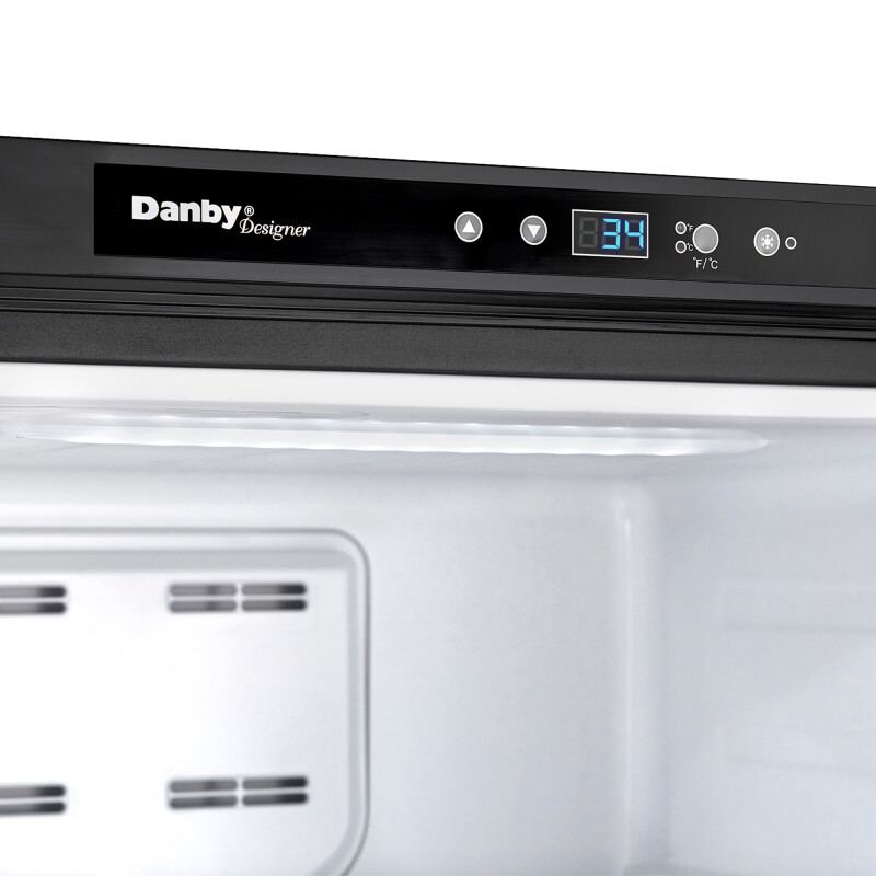 Designer 17.0 cu. ft. Apartment Size Fridge Look DAR170A3BSLDD