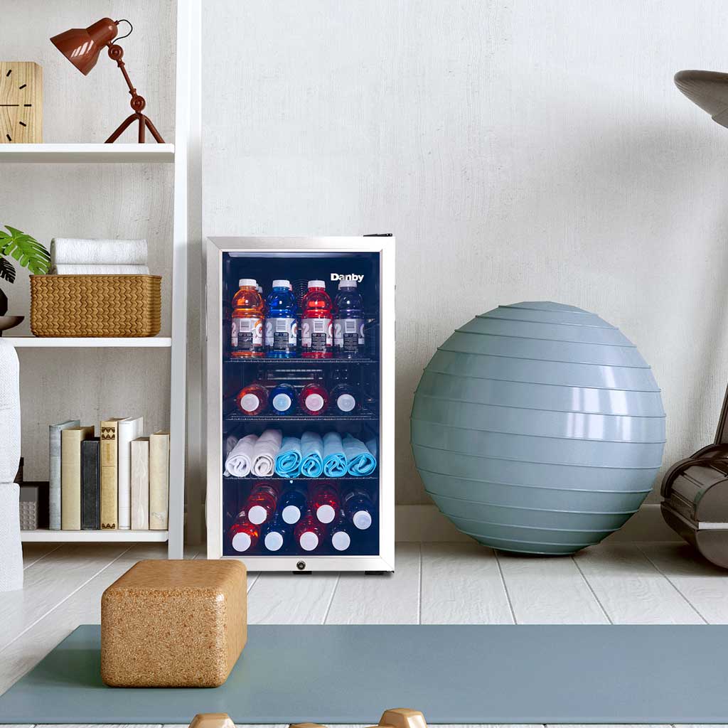 3.1 cu. ft. Free-Standing Beverage Center DBC117A1BSSDB6