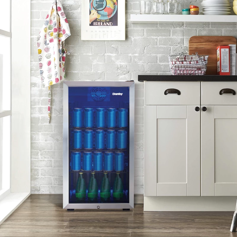 3.1 cu. ft. Free-Standing Beverage Center DBC117A1BSSDB6