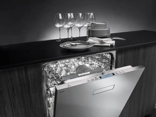 XL dishwashers