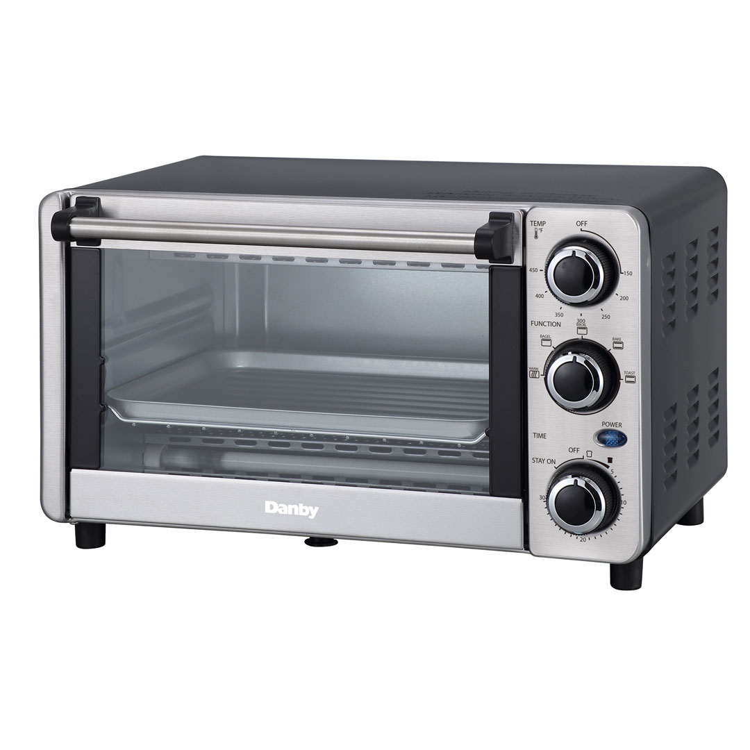 0.4 Cu. Ft./12l 4 Slice Countertop Toaster Oven DBTO0412BBSS