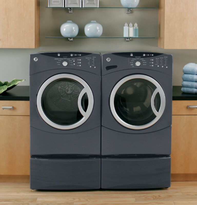 7.0 Cu. Ft. Super Capacity Gas Dryer DBVH512GFGG, product image 4 of 8