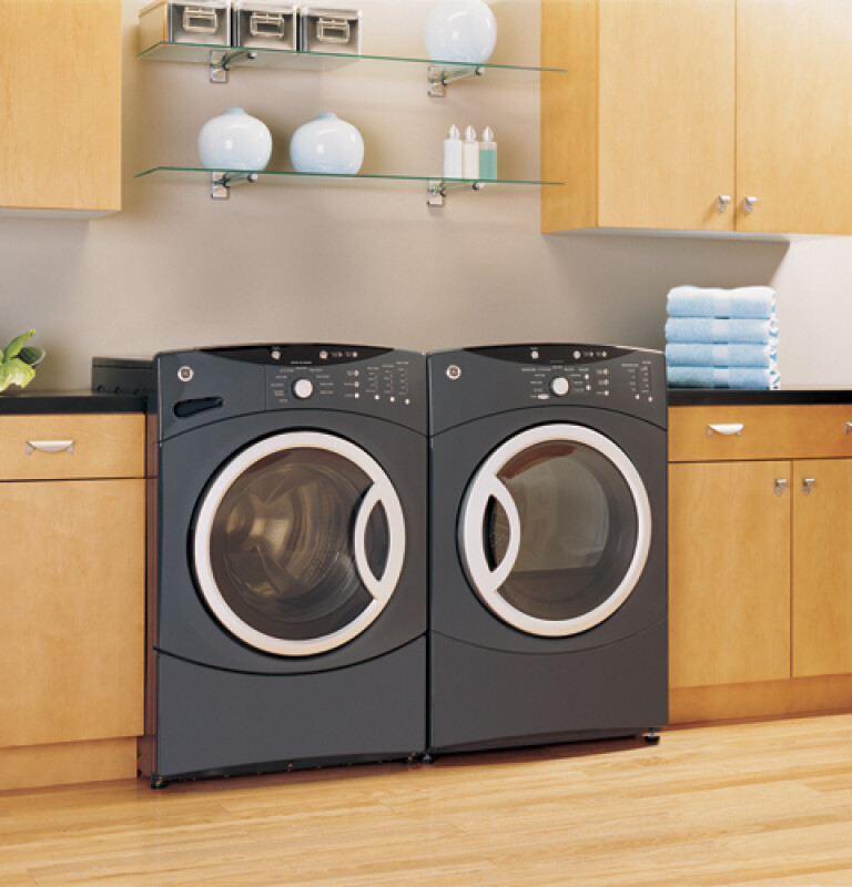 7.0 Cu. Ft. Super Capacity Gas Dryer DBVH512GFGG, product image 5 of 8