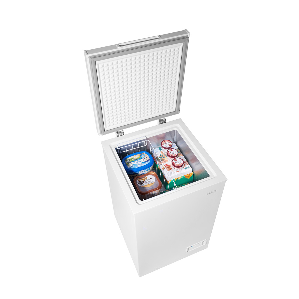 3.5 cu. ft. Square Model Chest Freezer DOE DCF035A6WM