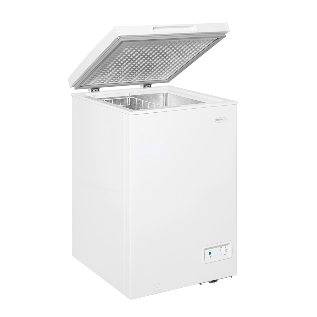 3.5 cu. ft. Square Model Chest Freezer DOE DCF035A6WM