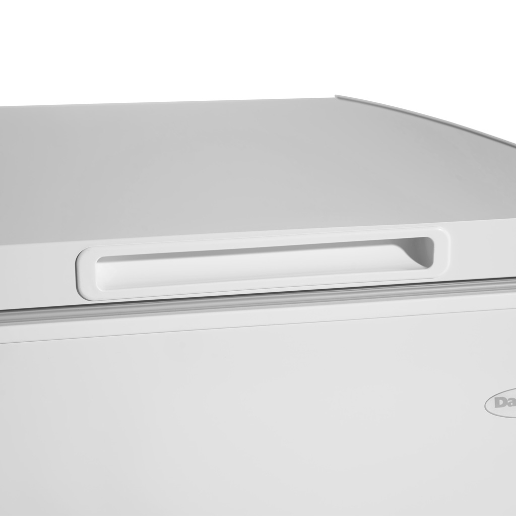 3.5 cu. ft. Square Model Chest Freezer DOE DCF035A6WM