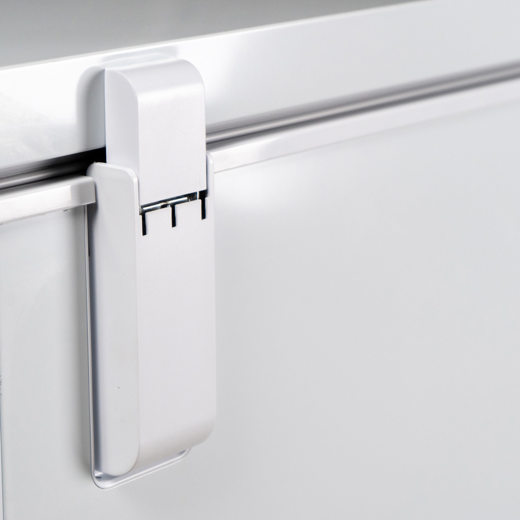 5.0 cu. ft. Square Model Chest Freezer DOE view 13