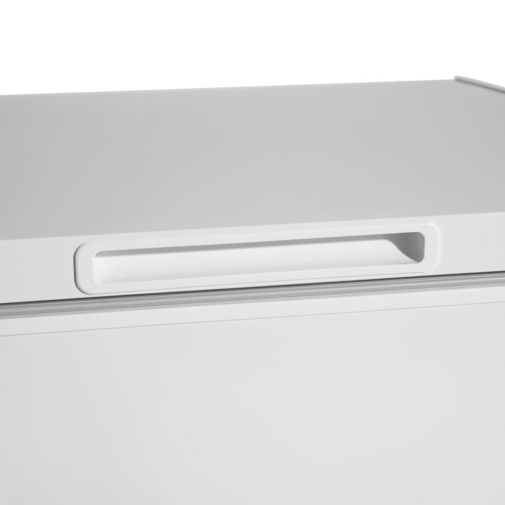 5.0 cu. ft. Square Model Chest Freezer DOE DCF050A6WM