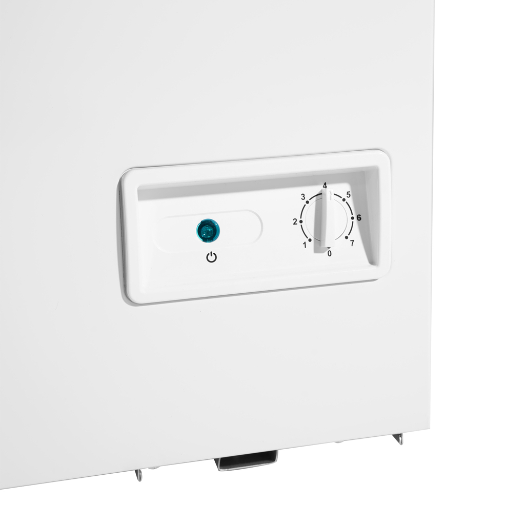 7.0 cu. ft. Square Model Chest Freezer DOE DCF070A6WM
