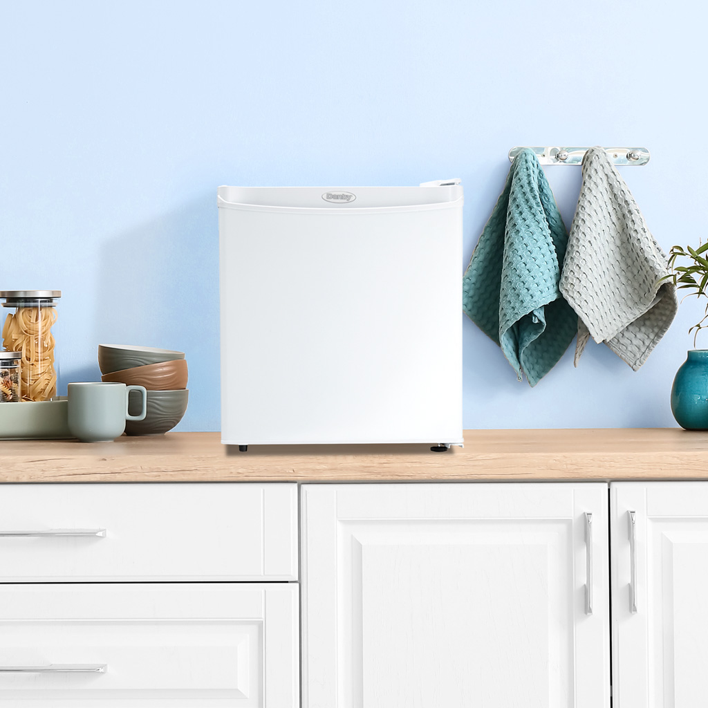 1.6 Cu. Ft. Compact Fridge DCR016A3WDB