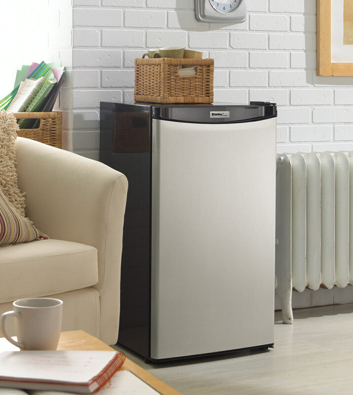Designer 3.2 cu. ft. Compact Fridge DCR032A2BSLDD