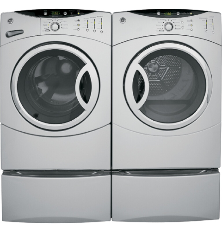 7.0 Cu.Ft. Super Capacity Gas Dryer DCVH680GJMS, product image 4 of 8