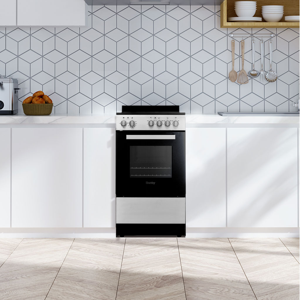 20″ Wide Electric Range in Stainless Steel view 5