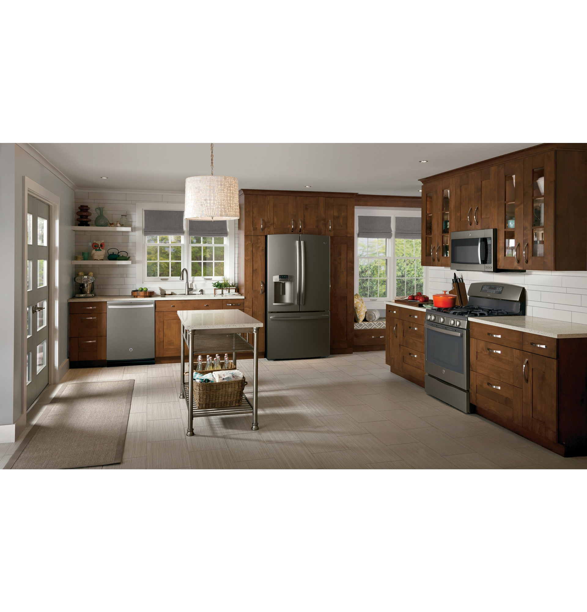 Adora series by GE 27.7 Cu. Ft. French-Door Refrigerator DFE29JMDES, product image 5 of 8