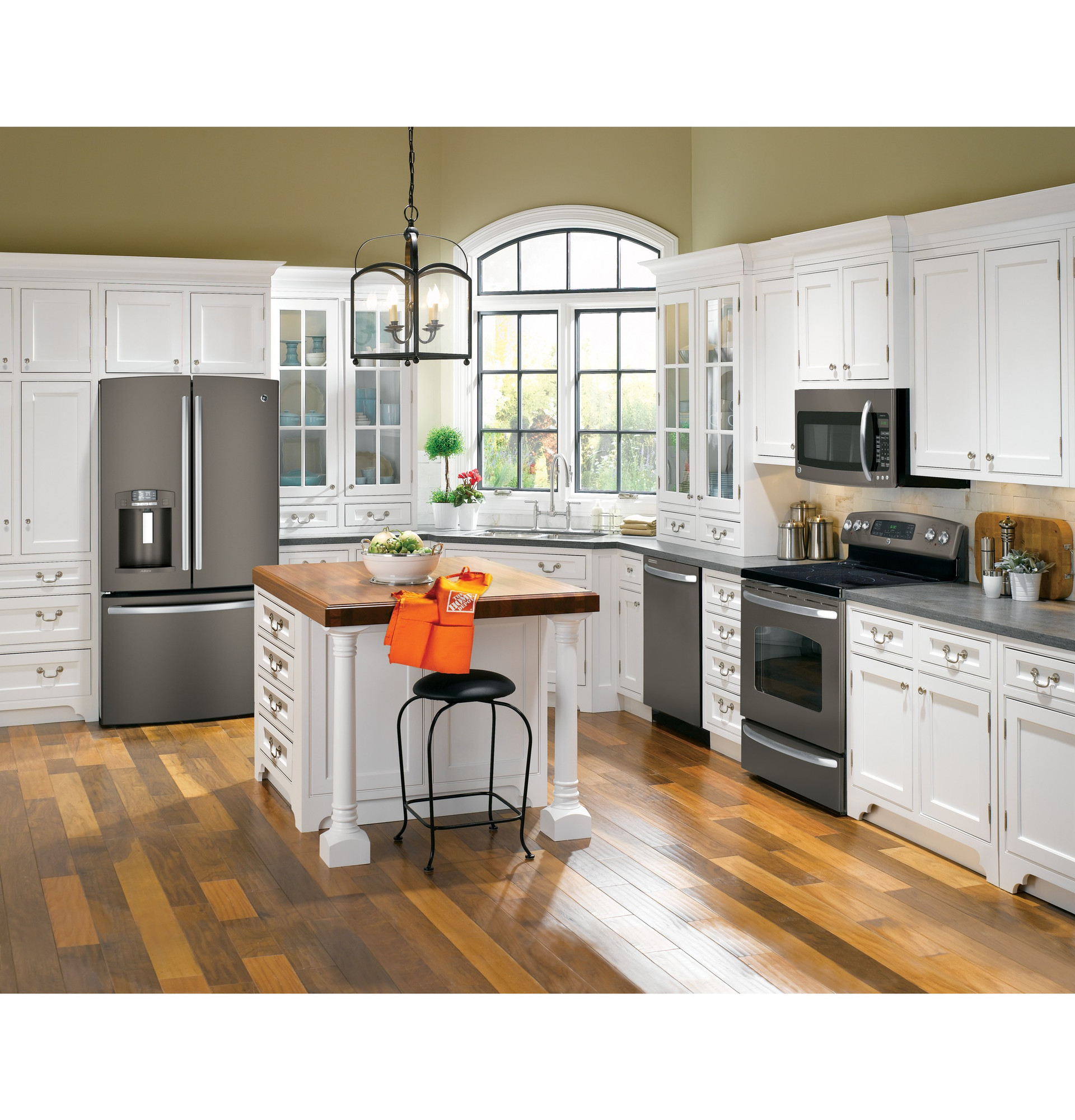 Adora series by GE 27.7 Cu. Ft. French-Door Refrigerator DFE29JMDES, product image 6 of 8