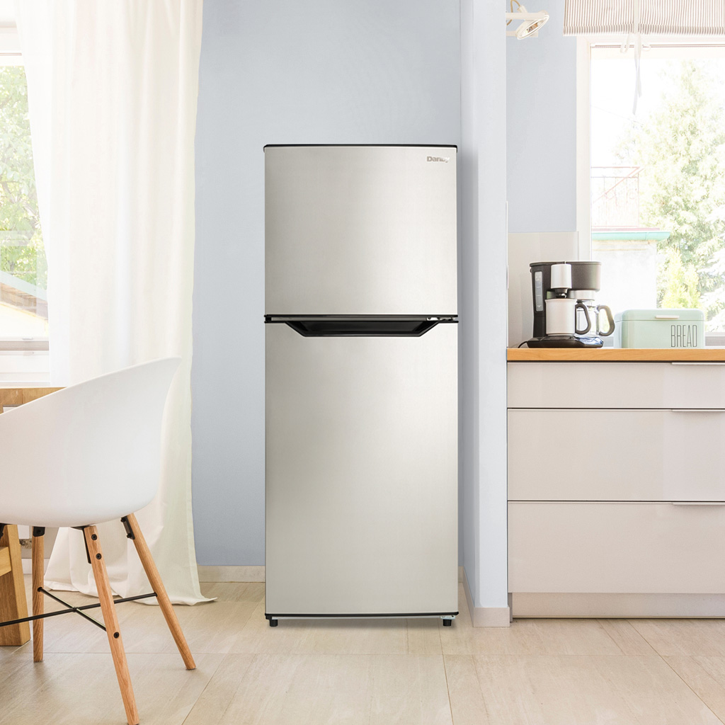 11.6 Cu. Ft. Apartment Size Top Mount Fridge DFF116B2SSDBR
