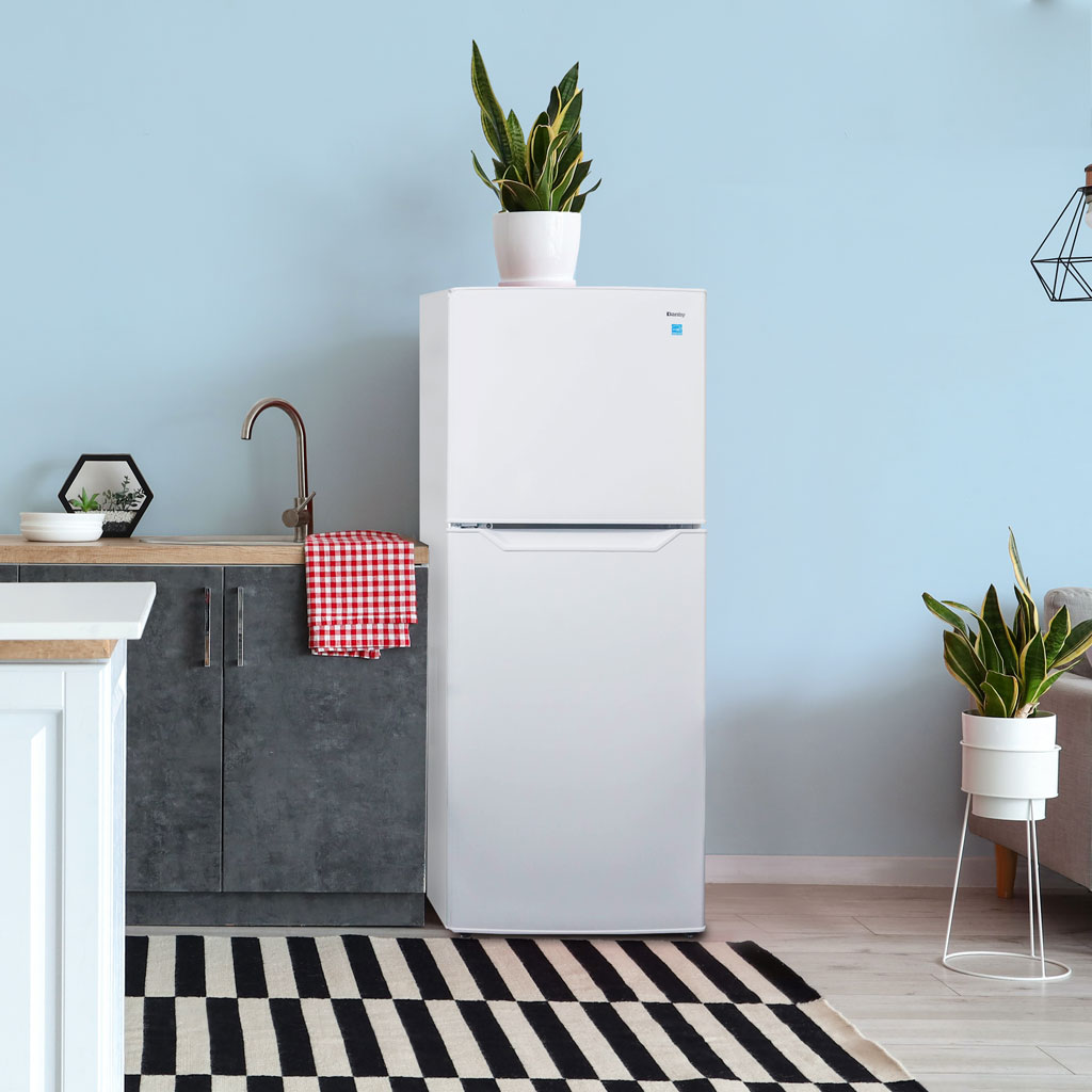 11.6 Cu Ft. Apartment Size Top Mount Fridge DFF116B2WDBL