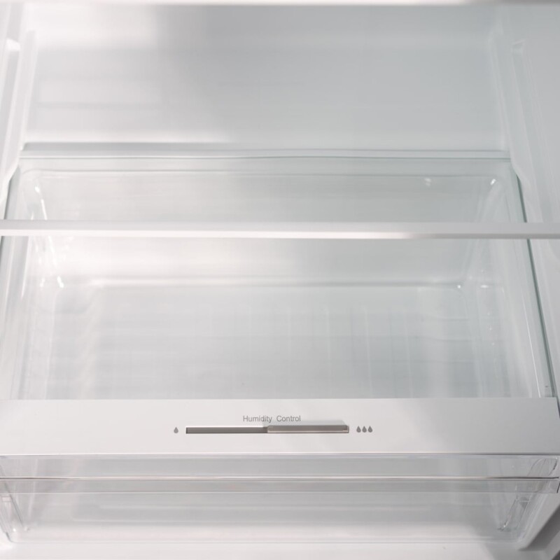 27” 14.2 Cu. Ft. Refrigerator Top Freezer Frost-free DFF142E1BDB