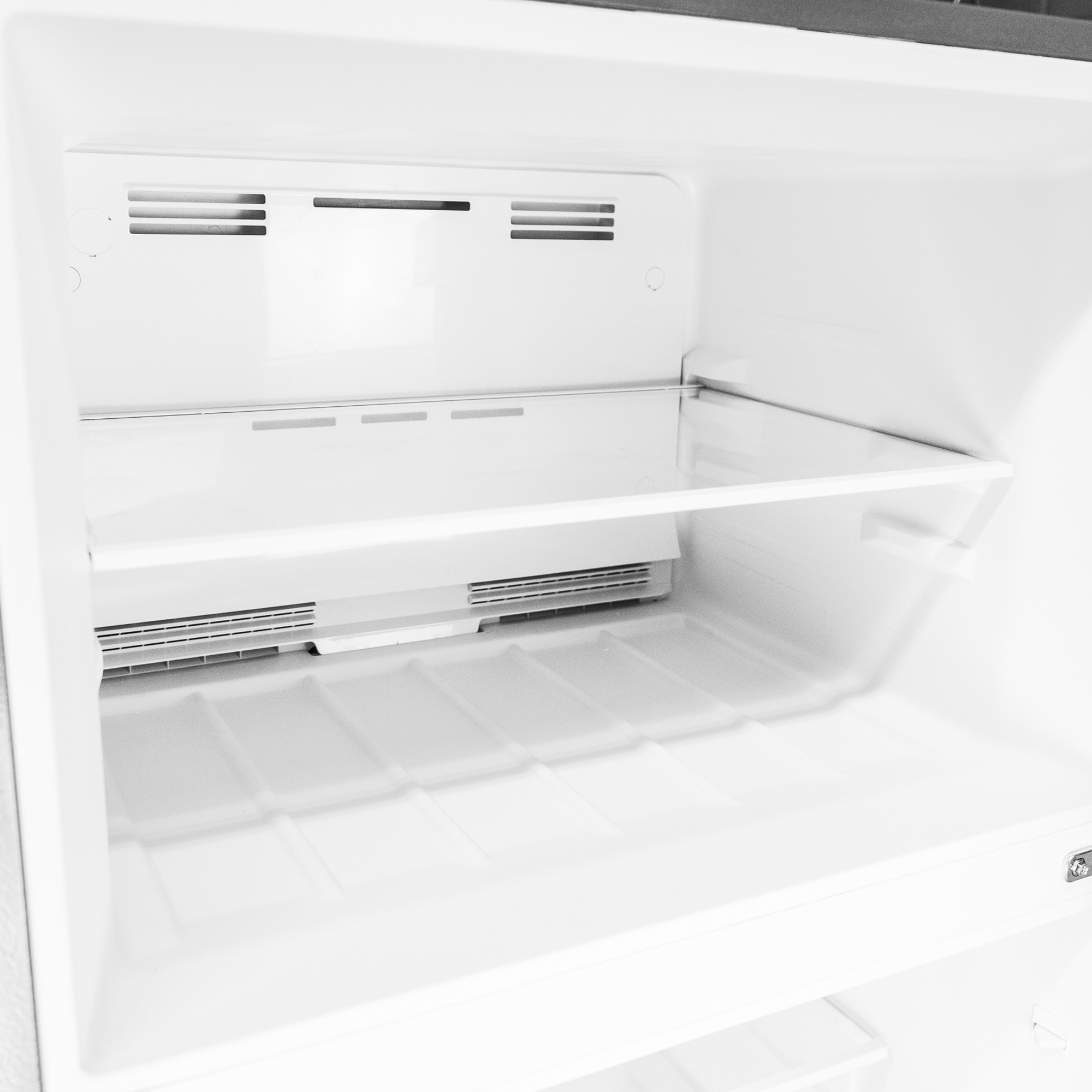 14.2 Cu. Ft. Apartment Size Top Mount Fridge DFF142E1SSDB