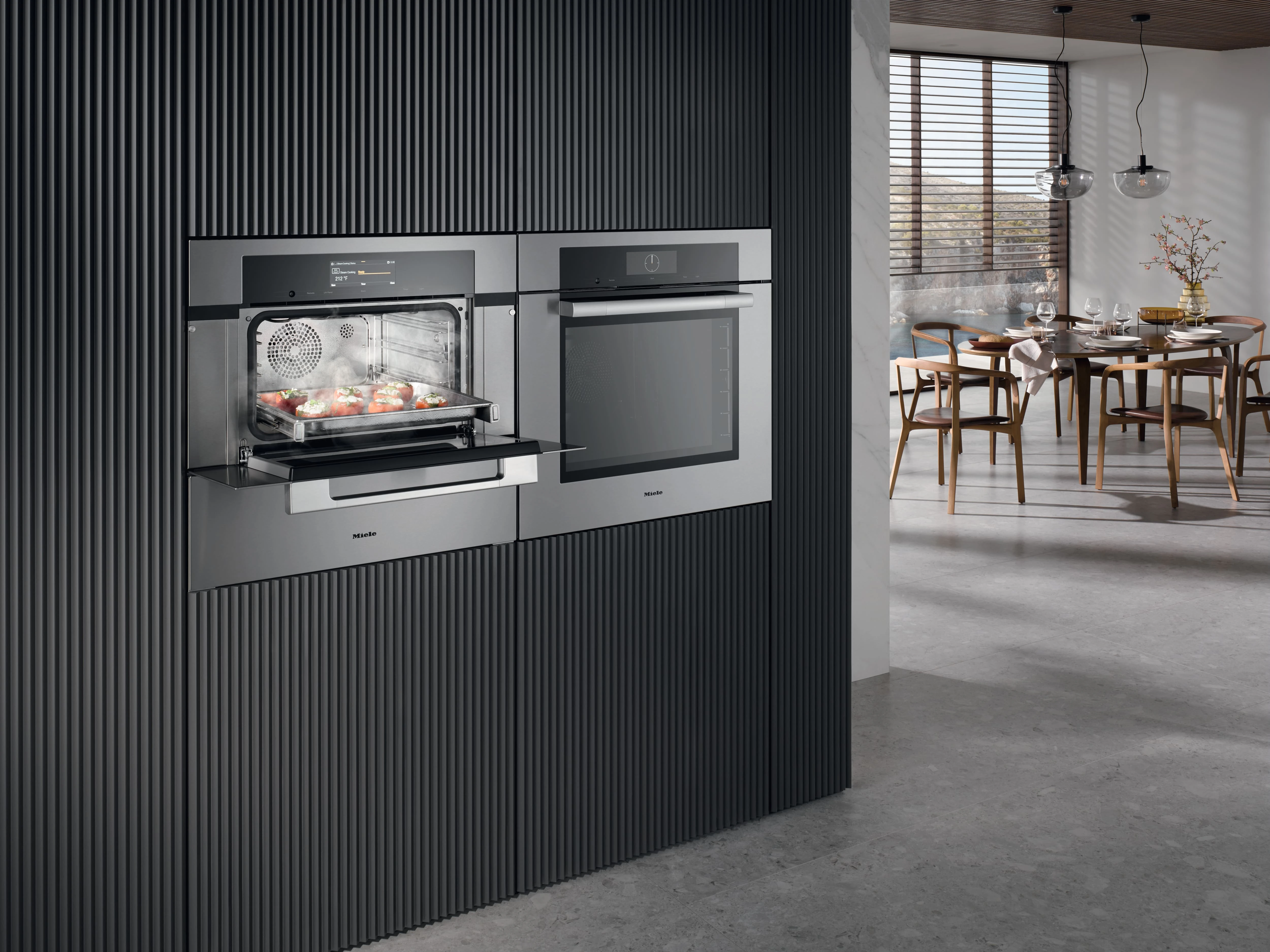 30" ContourLine Combi Steam Oven MTouch (Clean Touch Steel) DGC7770CTS