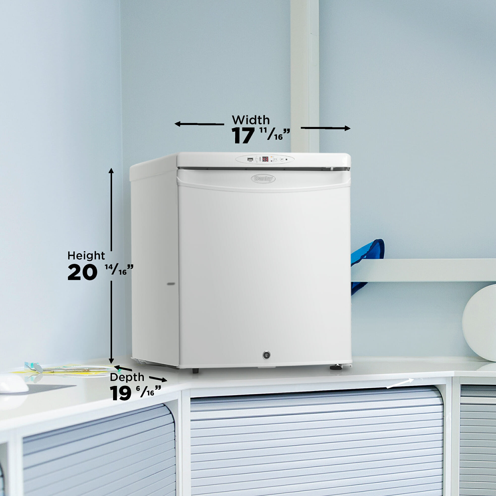 Health 1.6 Cu. Ft. Medical Fridge DH016A1W