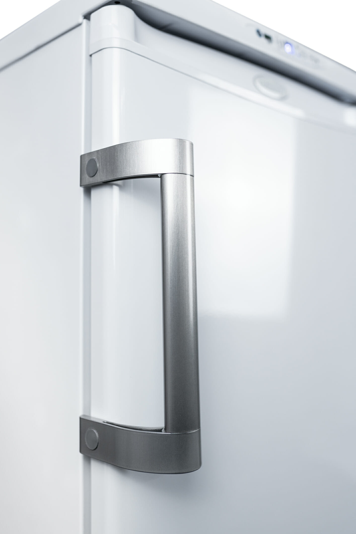 Health 3.2 Cu. Ft. Medical Fridge DH032A1WT