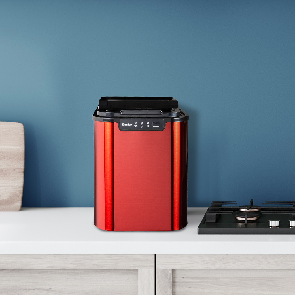 25 Lbs. Countertop Ice Maker DIM2500RDB
