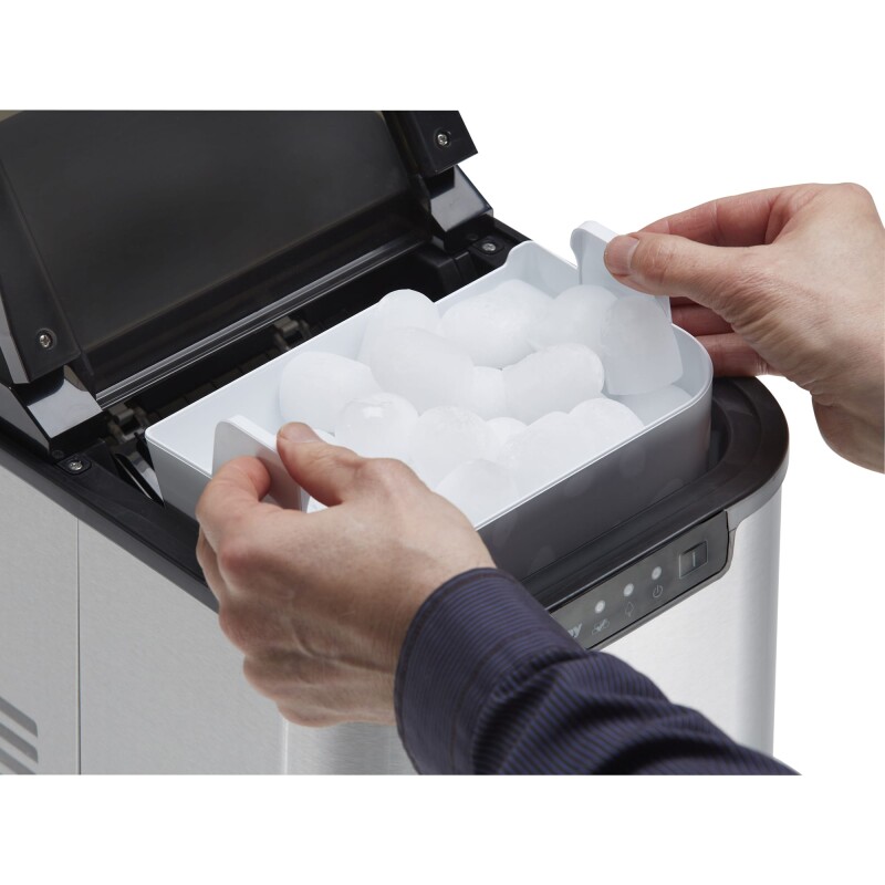 25 lbs. Countertop Ice Maker view 5